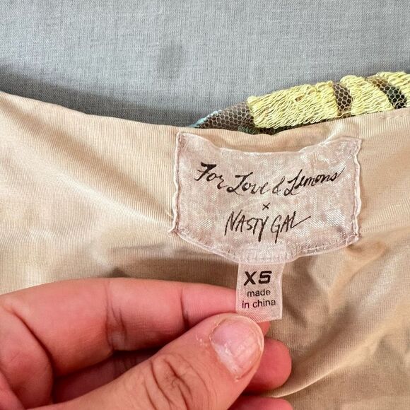 Nasty Gal x For Love & Lemons Wild Flower Embroidered Skirt ($188) size XS - Picture 8 of 9